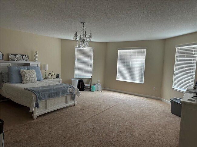 Building Photo - 5349 Cortland Dr