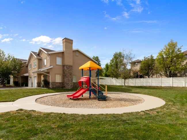 Building Photo - 1546 W Compass Pt Ln