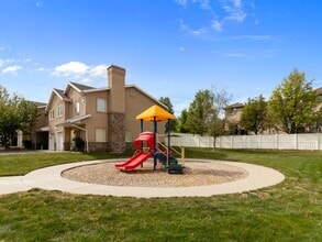 Building Photo - 1546 W Compass Pt Ln