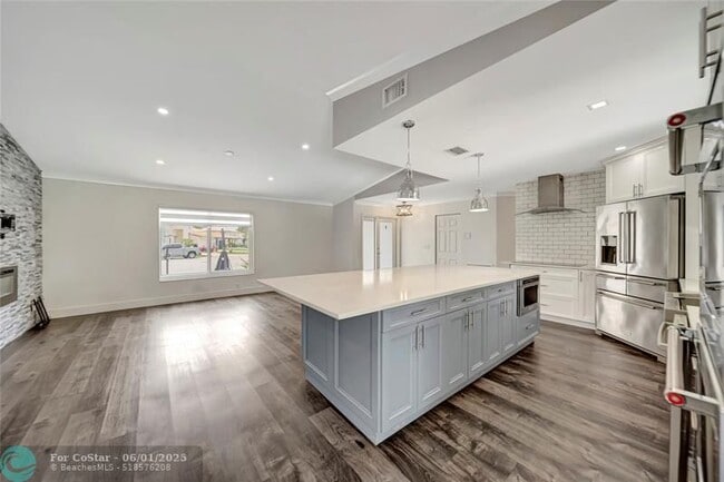 Building Photo - 6401 Crossbow Ct