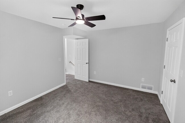 Building Photo - 5316 Godas Cir