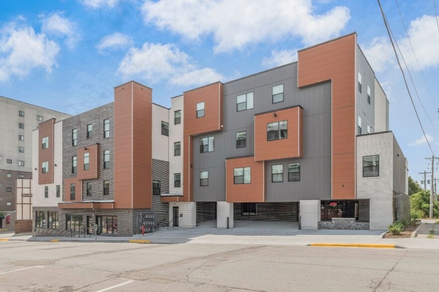 Clocktower Place 2410 Chamberlain St Ames IA 50014 Apartment Finder