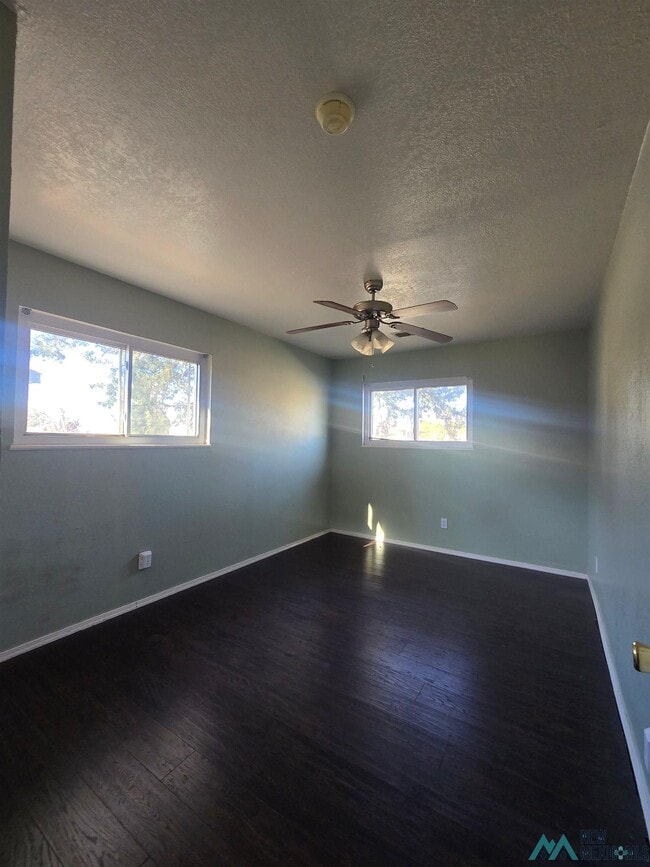 Building Photo - 2821 Duckworth Ave