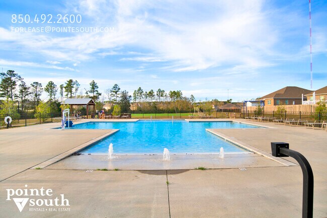 Building Photo - 32038 Lyon Rd