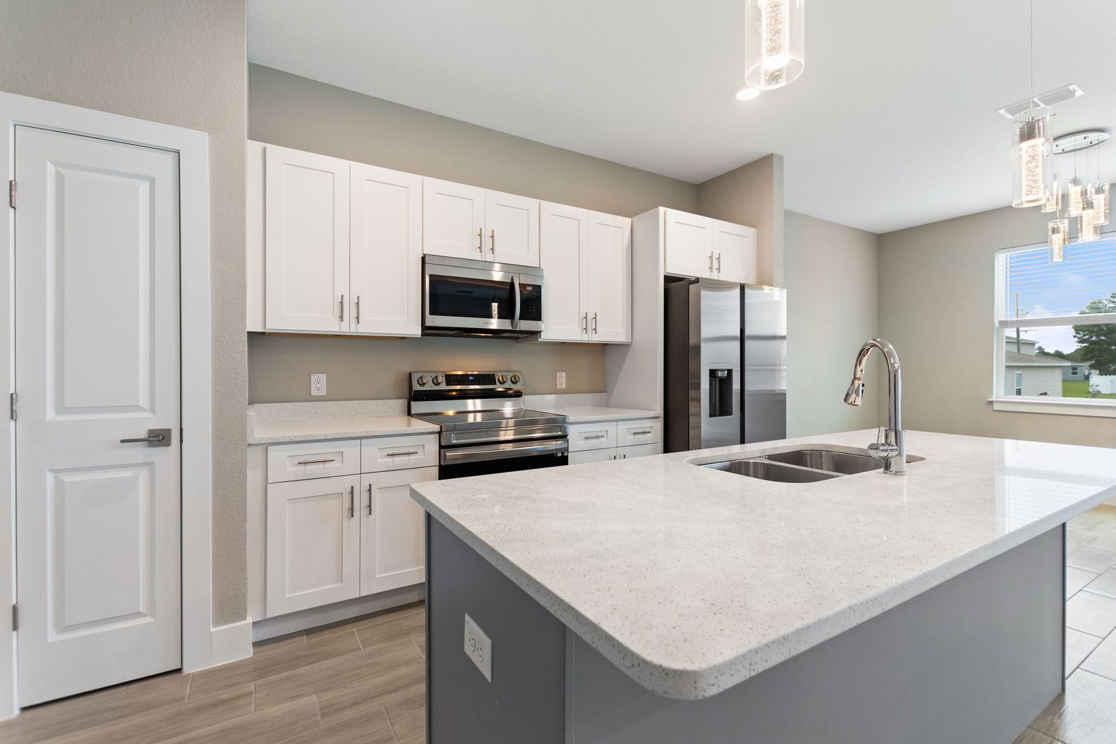 Building Photo - 186 Sweet Pea Ct