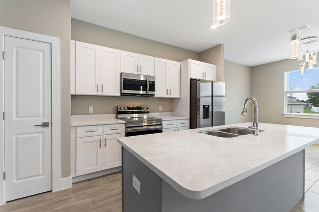 Building Photo - Deposit-Free! Modern, energy efficient hom...