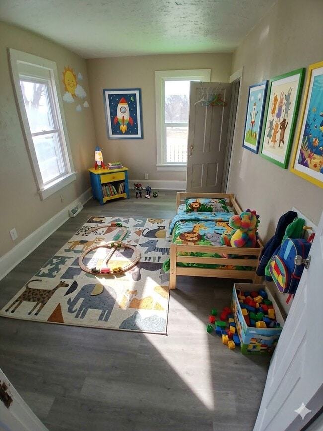 Building Photo - 3002 Grant Park Blvd