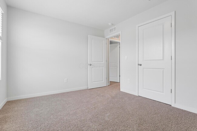 Building Photo - 6302 Marinelli Dr N