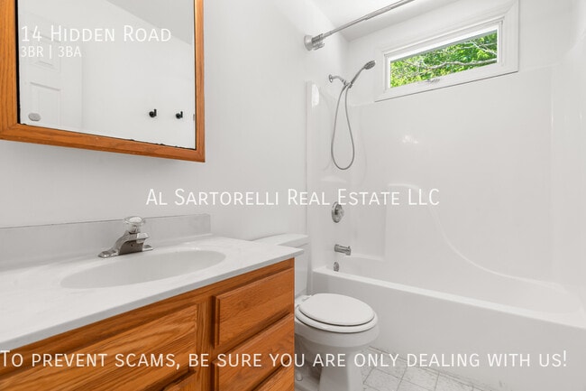 Building Photo - 14 Hidden Rd