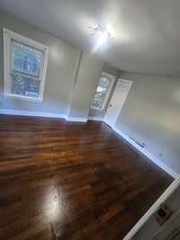 Building Photo - 609 Cooke St