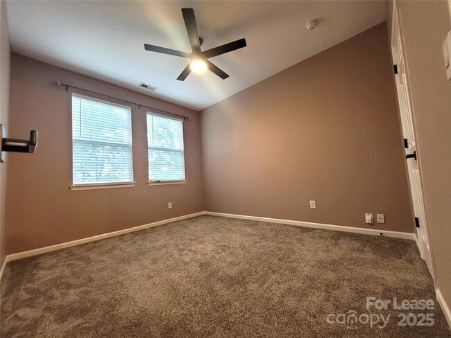 Building Photo - 5618 Branthurst Dr