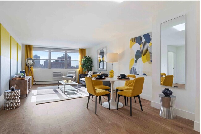 Building Photo - 420 W Belmont Ave