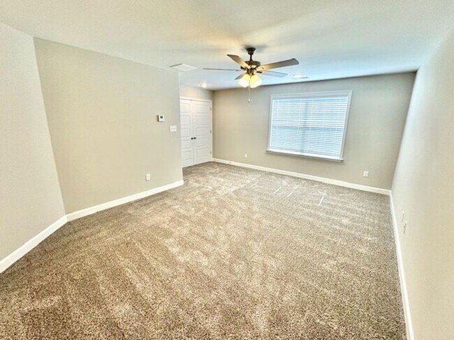 Building Photo - Now Leasing a 4-Bedroom 2.5 Home In Somerville, TN. Availalbe NOW!