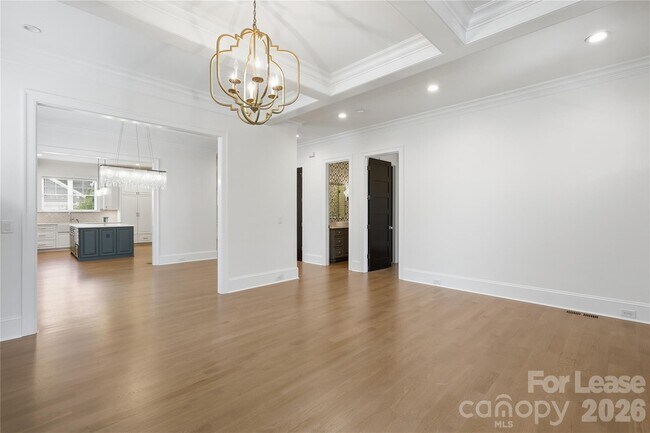 Building Photo - 404 Iverson Way