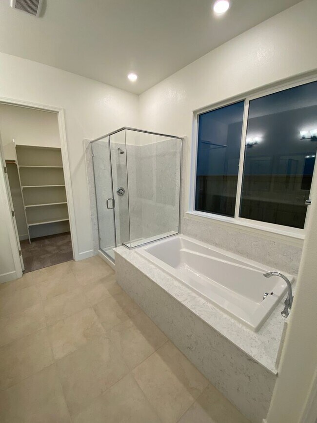 Building Photo - SAVE MONEY WITH SOLAR! Stunning Russell Ranch Home in Folsom Ranch – 3 Bedrooms + Office!