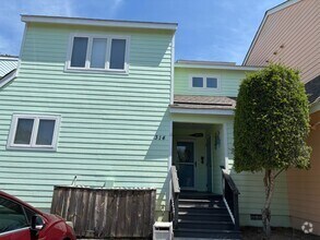 Building Photo - Winter Rental in Pine Knoll Shores