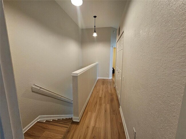 Building Photo - 5166 Hawkstone Dr