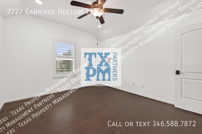 Building Photo - 2727 Carriage Hollow Ln