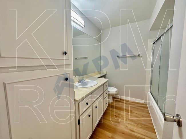 Building Photo - 5530 Fox Sparrow Ct