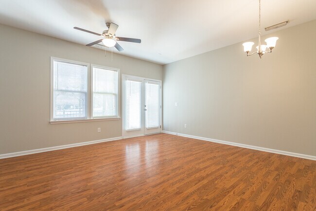 Building Photo - Spacious Wake Forest Town Home For Rent