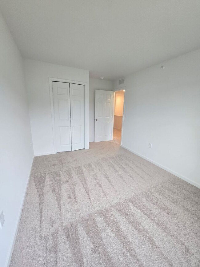 Building Photo - New build 3 bed, 2.5 bath in Carlisle
