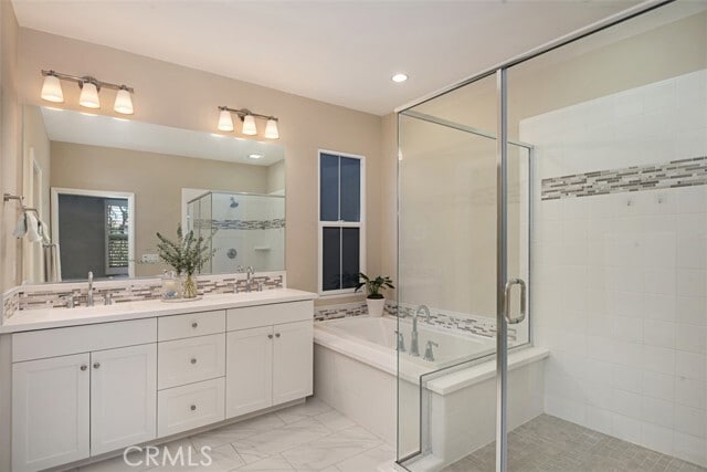 Building Photo - 274 Rodeo