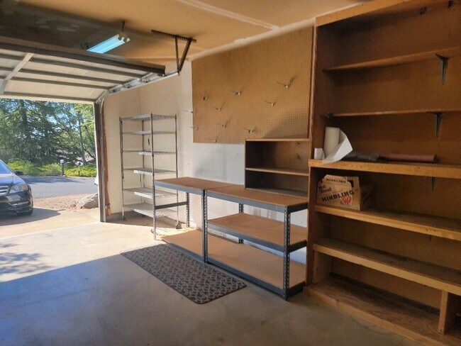Building Photo - Very Nice 3bd 2 bath House for rent in Cameron Park