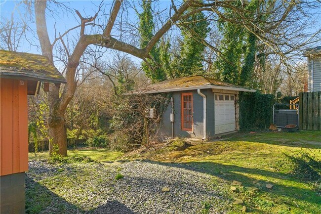 Building Photo - 2608 Church St NW