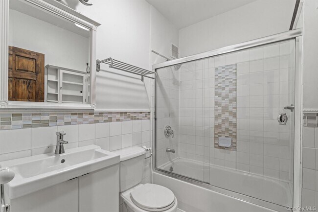 Building Photo - 44 Decatur St