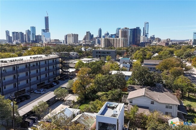 Building Photo - 1210 Angelina St