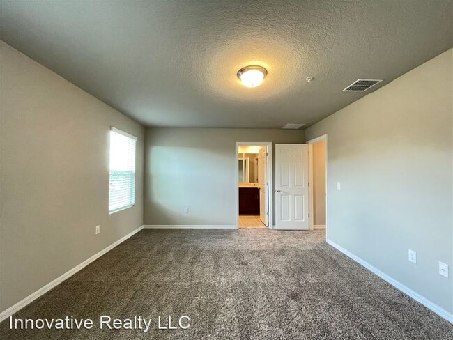 Building Photo - 2475 Sweet Viburnum Wy
