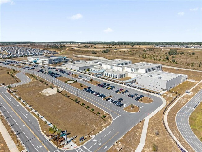 Building Photo - 16246 Merry Aly