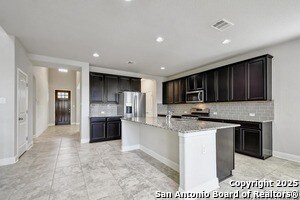 Building Photo - 8103 Lovela Bend