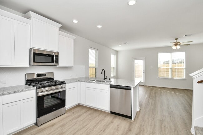 Building Photo - 1534 Revolution Way