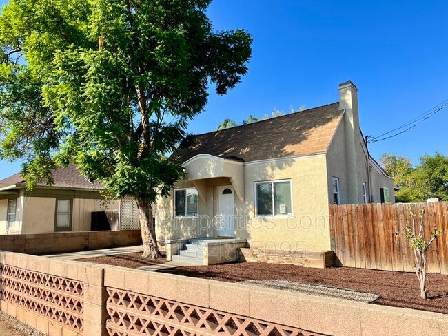 Building Photo - 4531 Park Ave