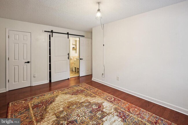 Building Photo - 3803 Laramie Pl