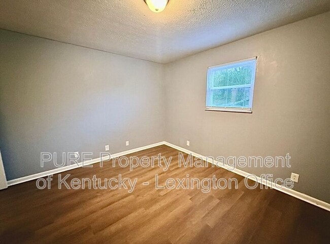 Building Photo - 1517 Steadmantown Ln