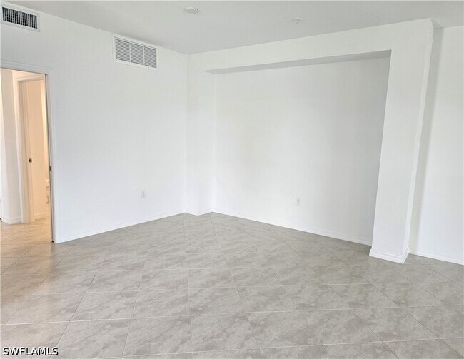 Building Photo - 6007 Ellerston Wy