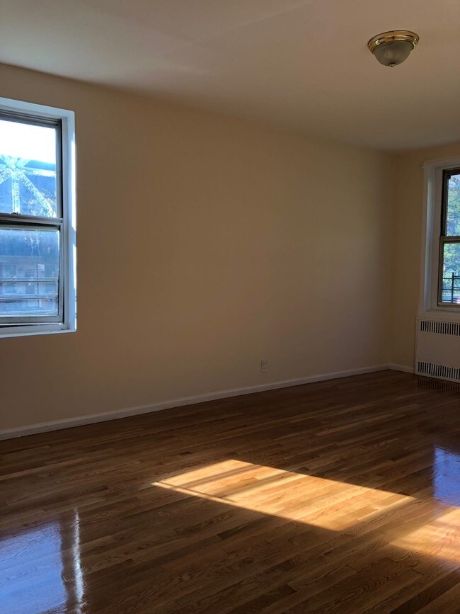 1011 Neilson St 1011 Neilson St Far Rockaway NY 11691 Apartment Finder