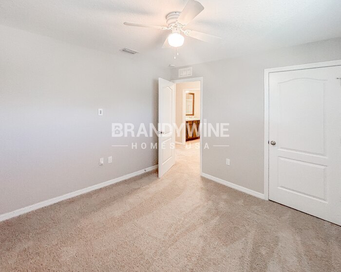 Building Photo - 12026 Suburban Sunrise St