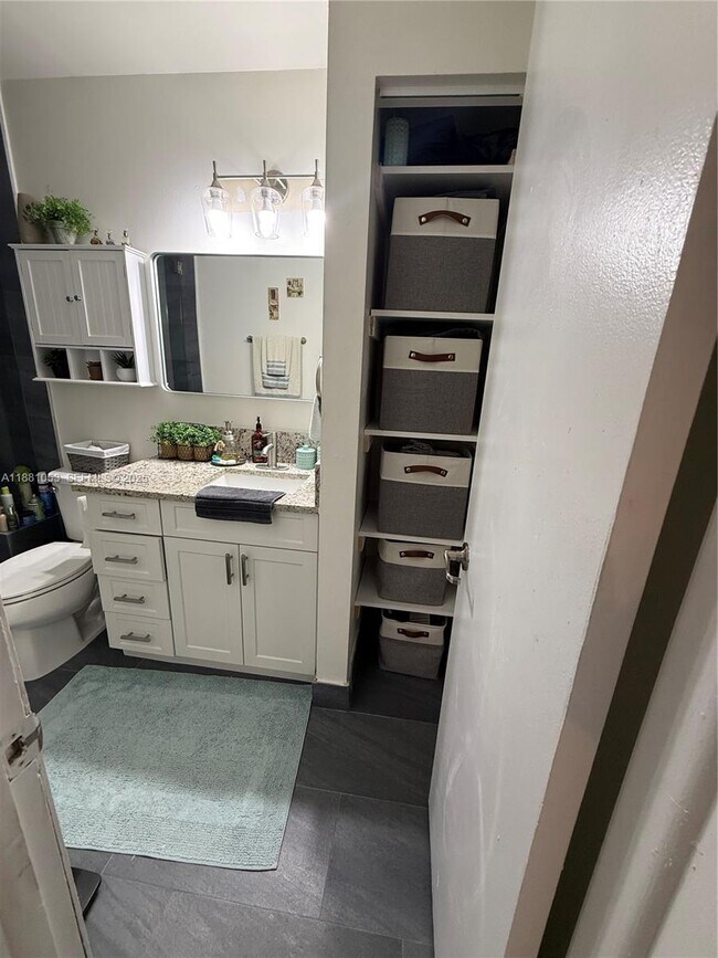 Building Photo - 7429 SW 152nd Ave