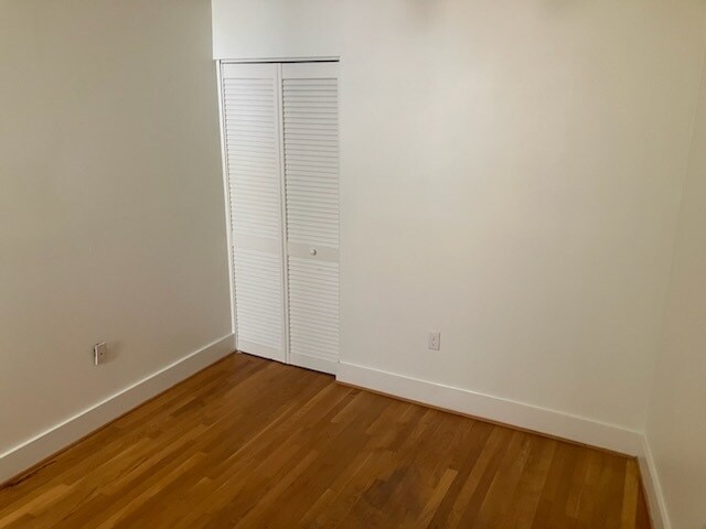 middle bedroom closet - 1326 Emerald St NE