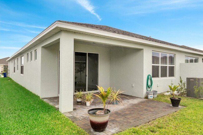 Building Photo - 1848 Spring Shower Circle