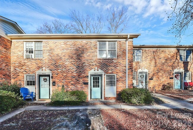 Building Photo - 4220 Castleton Rd