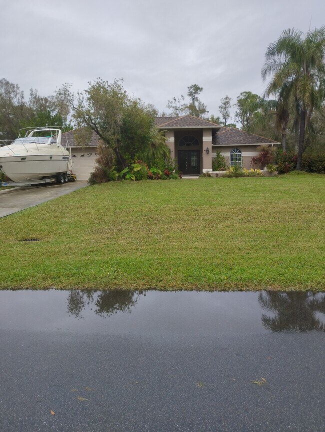Primary Photo - 7831 Deni Dr