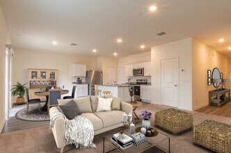 Building Photo - Beautiful, 2-story, 3BED/2.5BATH home read...