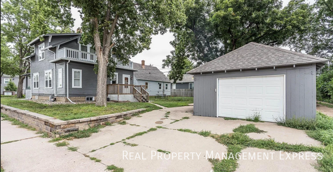 Building Photo - Cozy Charm in Sioux Falls