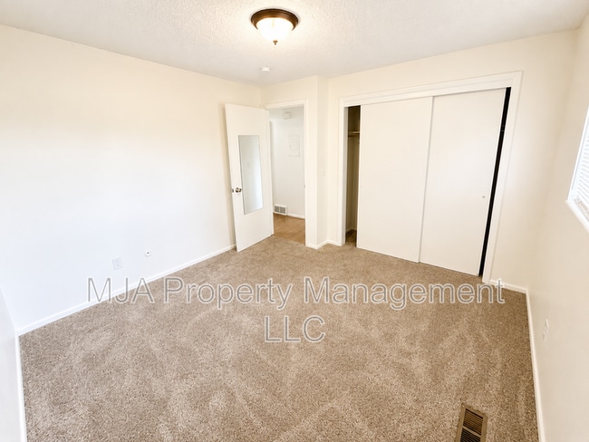 Building Photo - 1428 W 300 N