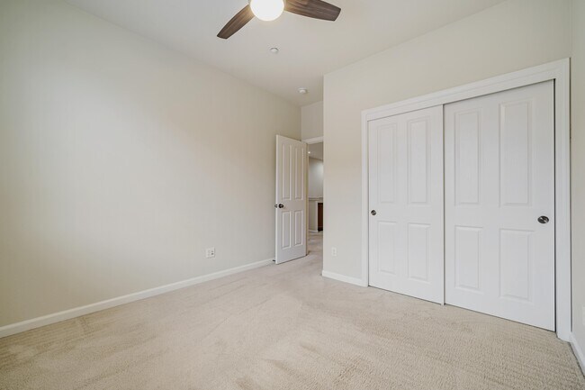 Building Photo - 5266 Fioli Loop