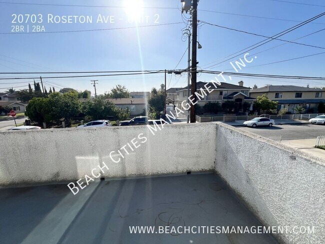 Building Photo - 20703 Roseton Ave
